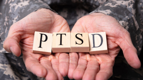 Robinson Pushes for National Action on PTSD Treatment for Veterans