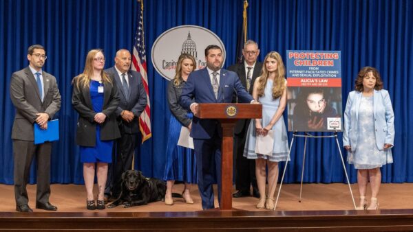 Robinson Bill to Protect Children from Internet Crimes, Boost Prosecution of Predators Approved by Committee